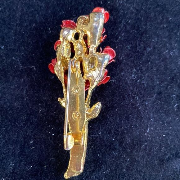 Vintage Bouquet of Red Roses Brooch - Picture 4 of 6